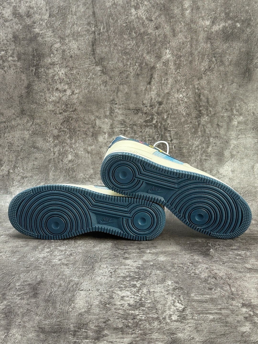 210 Nike Air Force 1 Low 07 x Louis Vuitton 白蓝牛仔满天星 LD1999-005