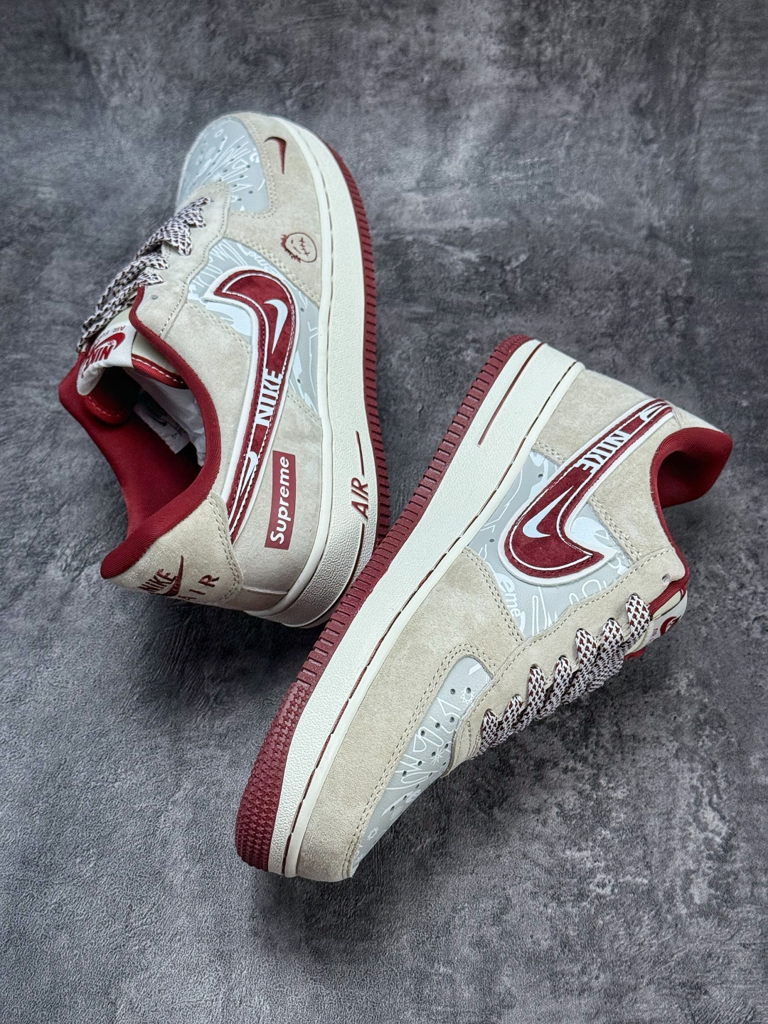 Nike Air Force 1 Low 07 x Superme 灰红小勾满天星 SS1979-012 Nike Air Force 1 Low 07 x Superme 灰红小勾满天星 SS1979-012