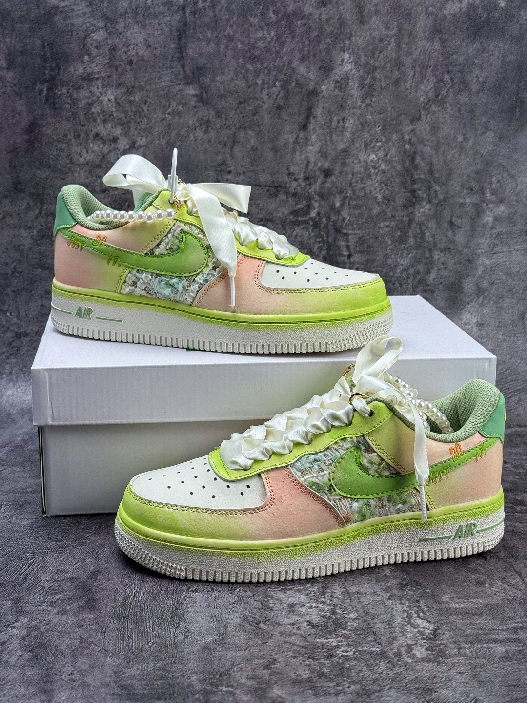 Nike Air Force 1 Low 07 绿粉渐变 FJ7740-101 Nike Air Force 1 Low 07 绿粉渐变 FJ7740-101