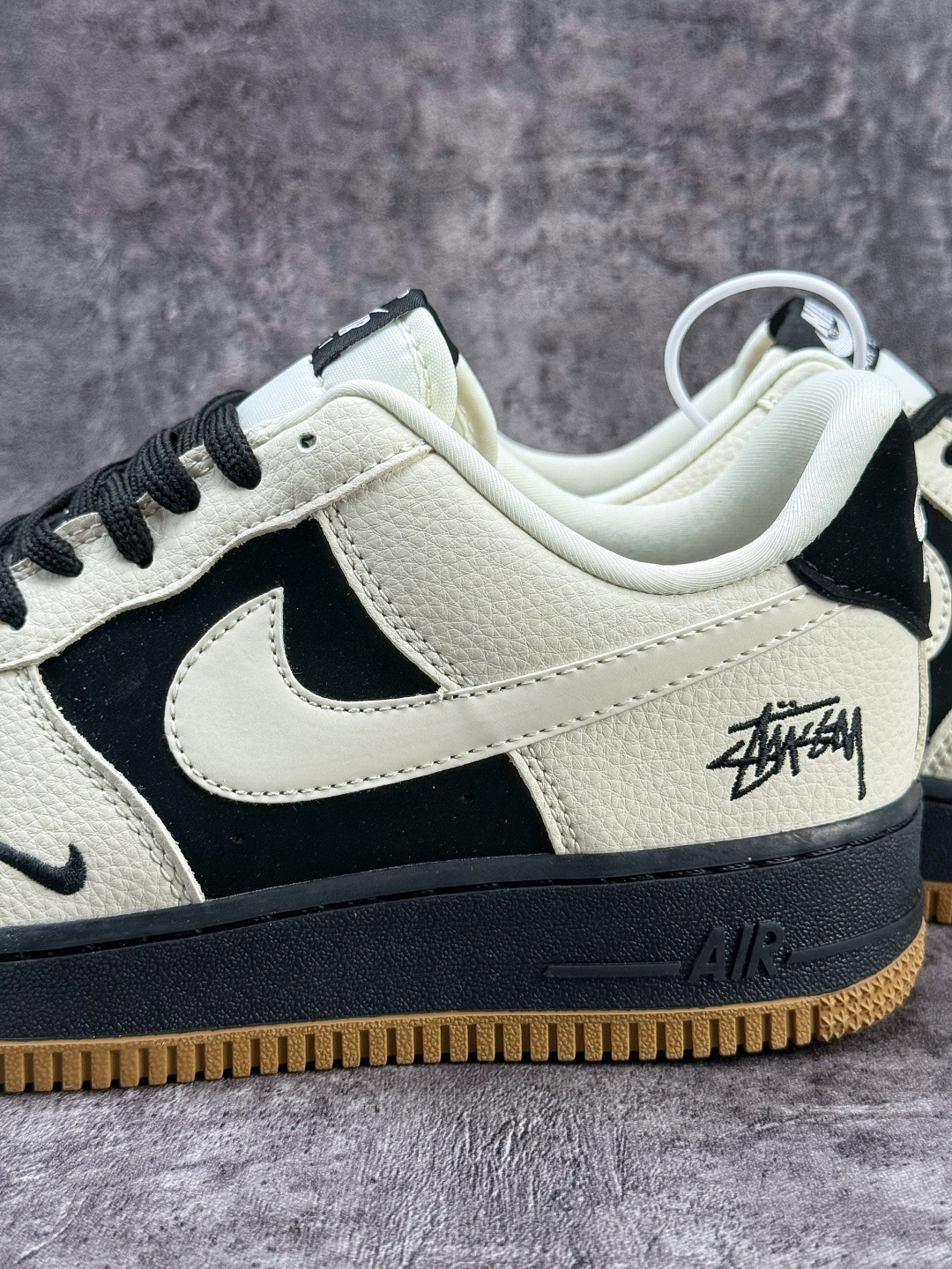 Nike Air Force 1 Low 07 x Stussy 白黑小勾 LD1999-006 Nike Air Force 1 Low 07 x Stussy 白黑小勾 LD1999-006