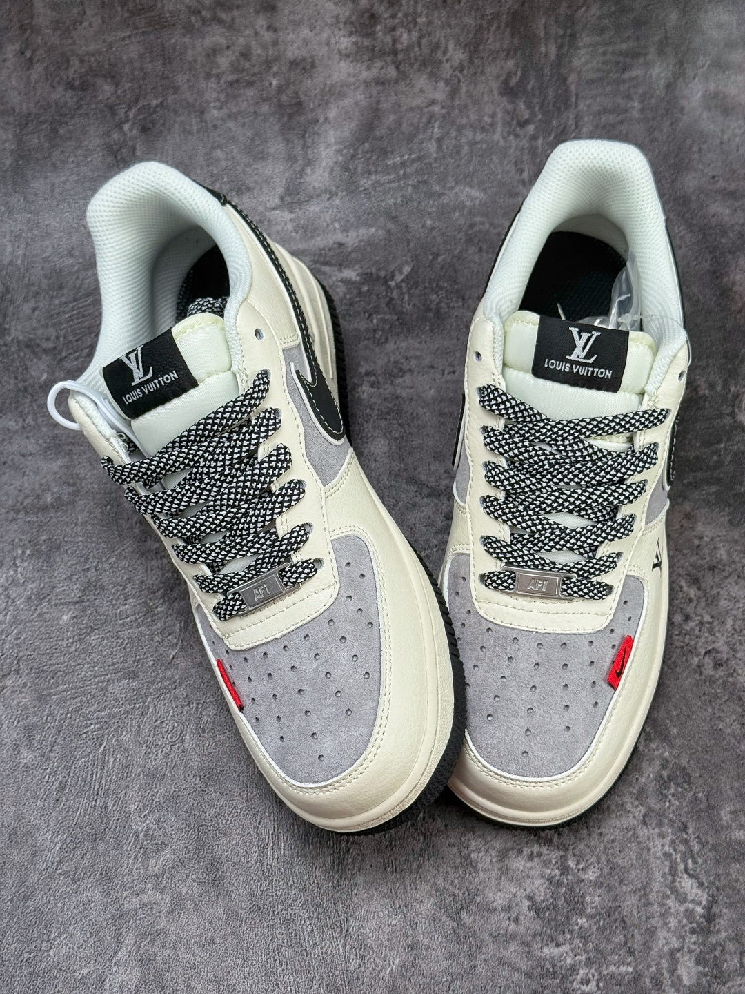 Nike Air Force 1 Low 07 x Louis Vuitton 白灰黑满天星 XD9314-619 Nike Air Force 1 Low 07 x Louis Vuitton 白灰黑满天星 XD9314-619
