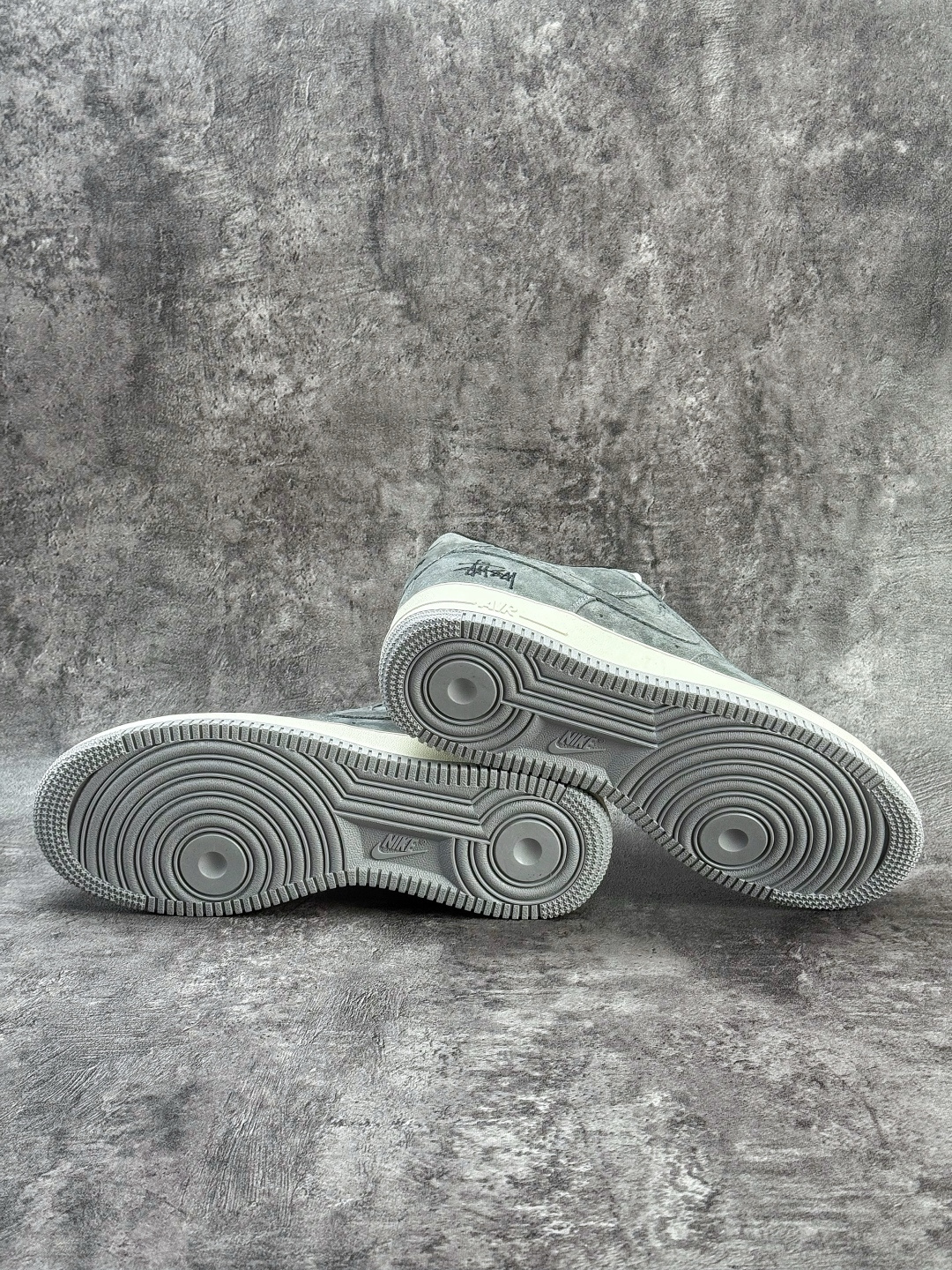Nike Air Force 1 Low 07 x Stussy 灰黑小勾 DV5477-401 Nike Air Force 1 Low 07 x Stussy 灰黑小勾 DV5477-401