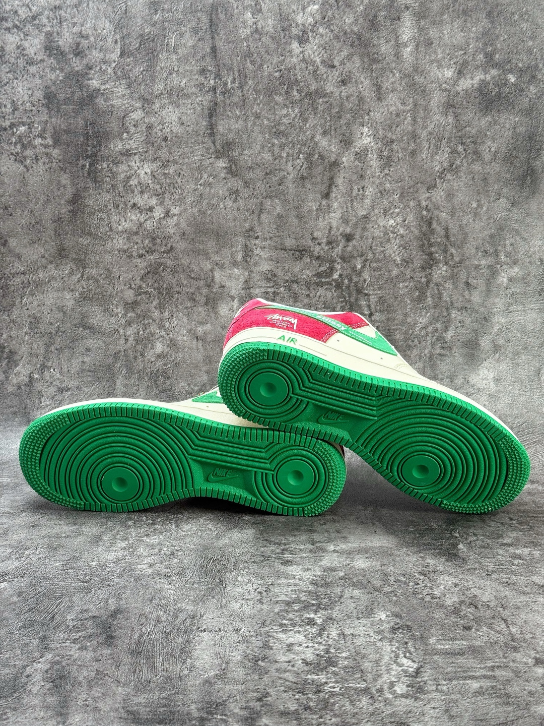 Nike Air Force 1 Low 07 x Stussy 白绿红小勾满天星 XD9314-615 Nike Air Force 1 Low 07 x Stussy 白绿红小勾满天星 XD9314-615