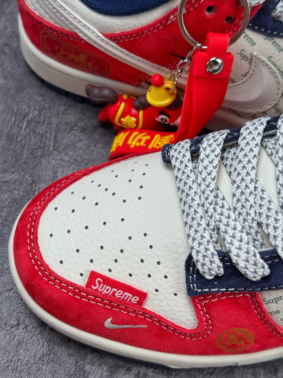 Nike SB Dunk Low 马到成功 红白蓝三小勾满天星 FC7688-209 Nike SB Dunk Low 马到成功 红白蓝三小勾满天星 FC7688-209