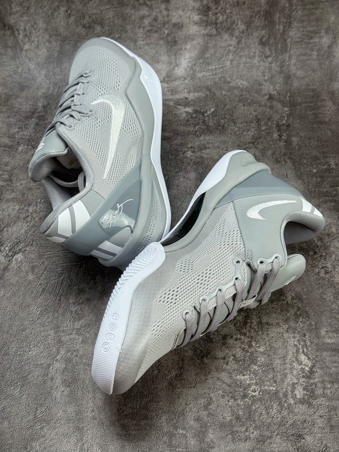 NIKE KOBE 8 EASTER 科比八代 灰白 HF9550-002 NIKE KOBE 8 EASTER 科比八代 灰白 HF9550-002