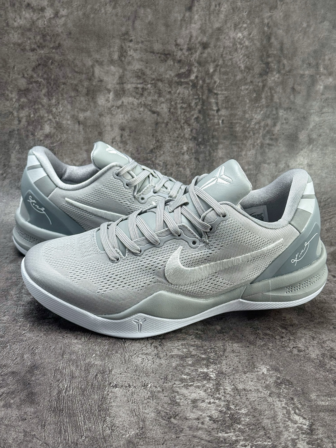 NIKE KOBE 8 EASTER 科比八代 灰白 HF9550-002 NIKE KOBE 8 EASTER 科比八代 灰白 HF9550-002