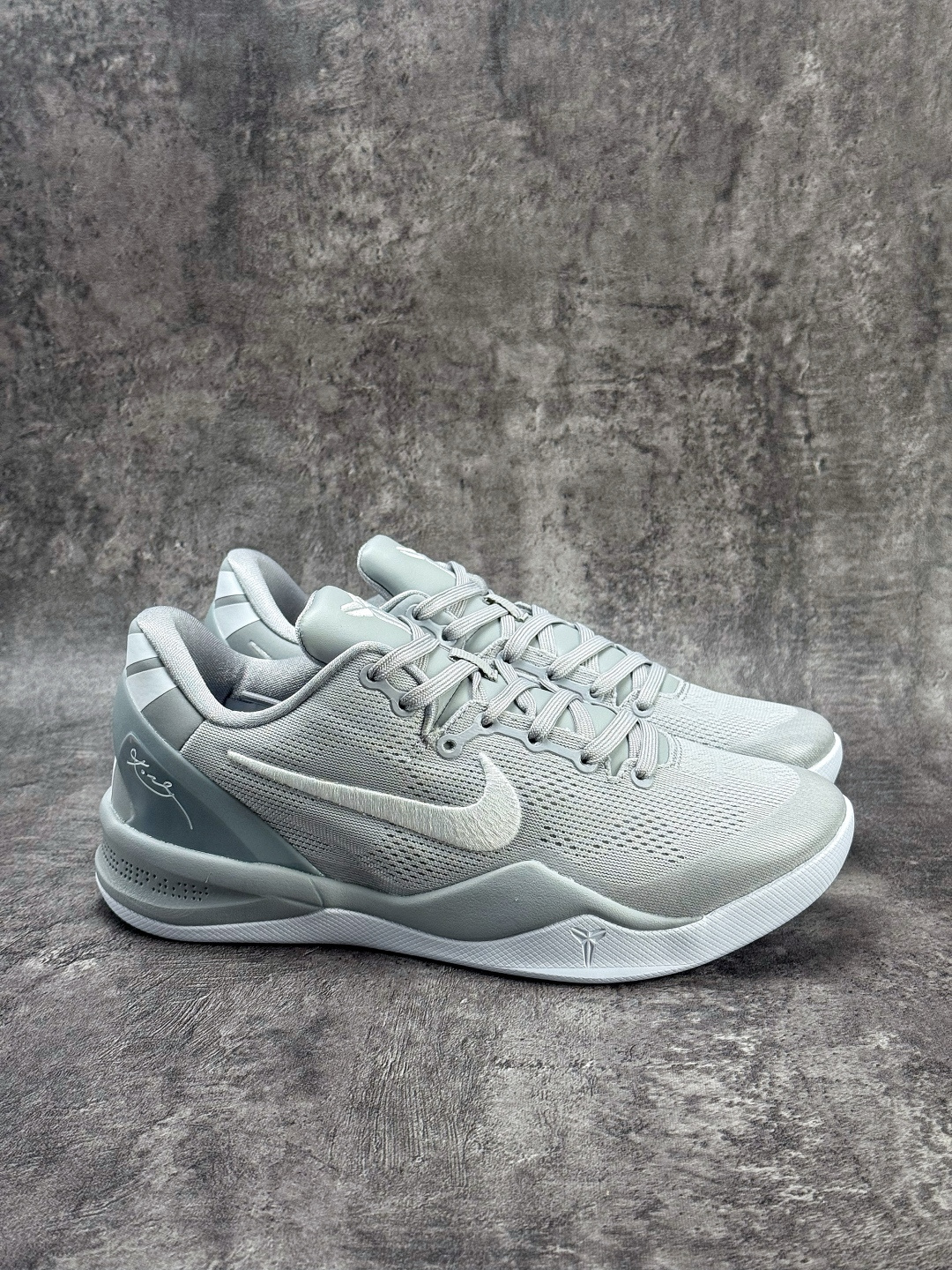 NIKE KOBE 8 EASTER 科比八代 灰白 HF9550-002 NIKE KOBE 8 EASTER 科比八代 灰白 HF9550-002