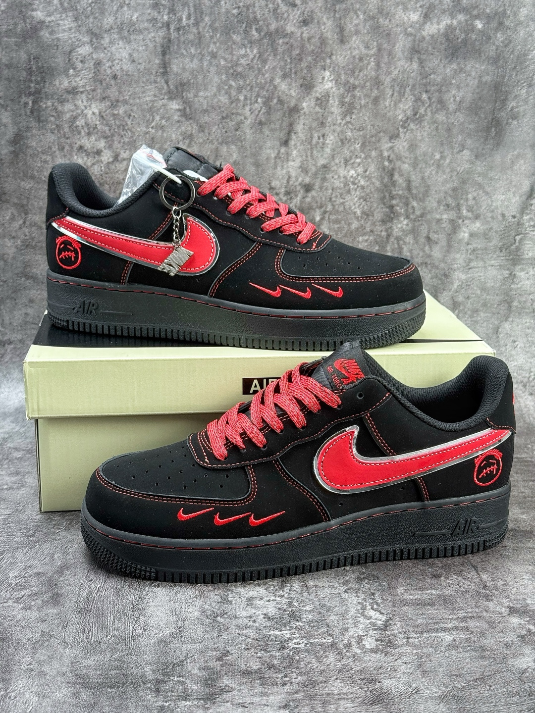 Nike Air Force 1 Low 07 黑红三小勾 DD1982-339 Nike Air Force 1 Low 07 黑红三小勾 DD1982-339