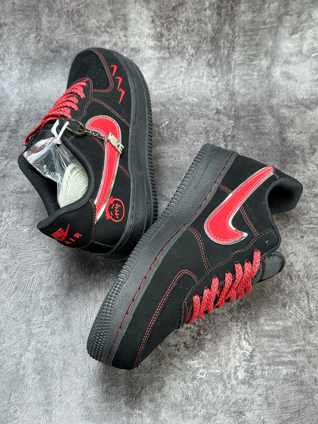 Nike Air Force 1 Low 07 黑红三小勾 DD1982-339 Nike Air Force 1 Low 07 黑红三小勾 DD1982-339