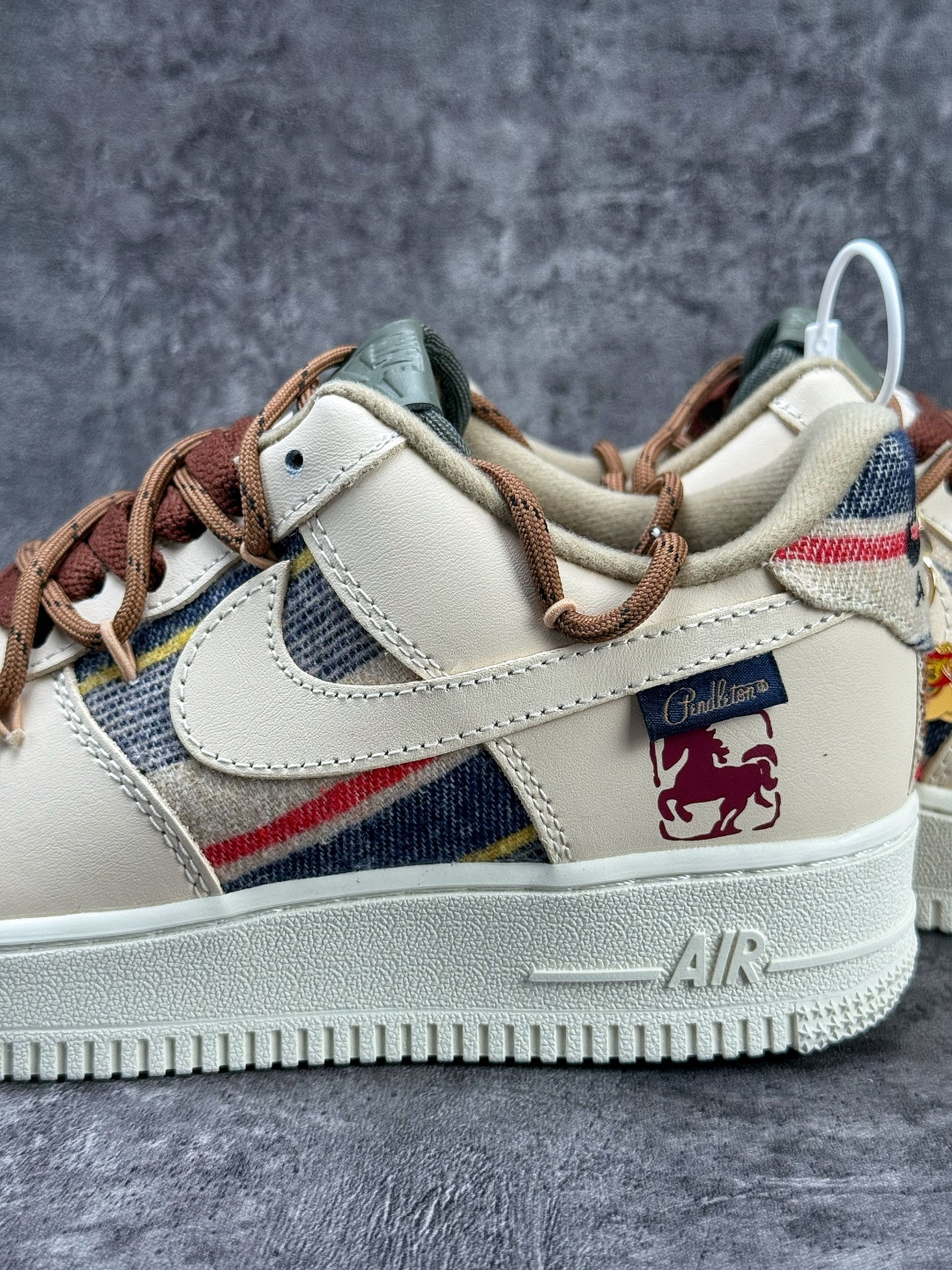Nike Air Force 1 Low 07 马年限定 米白 CW1186-230 Nike Air Force 1 Low 07 马年限定 米白 CW1186-230