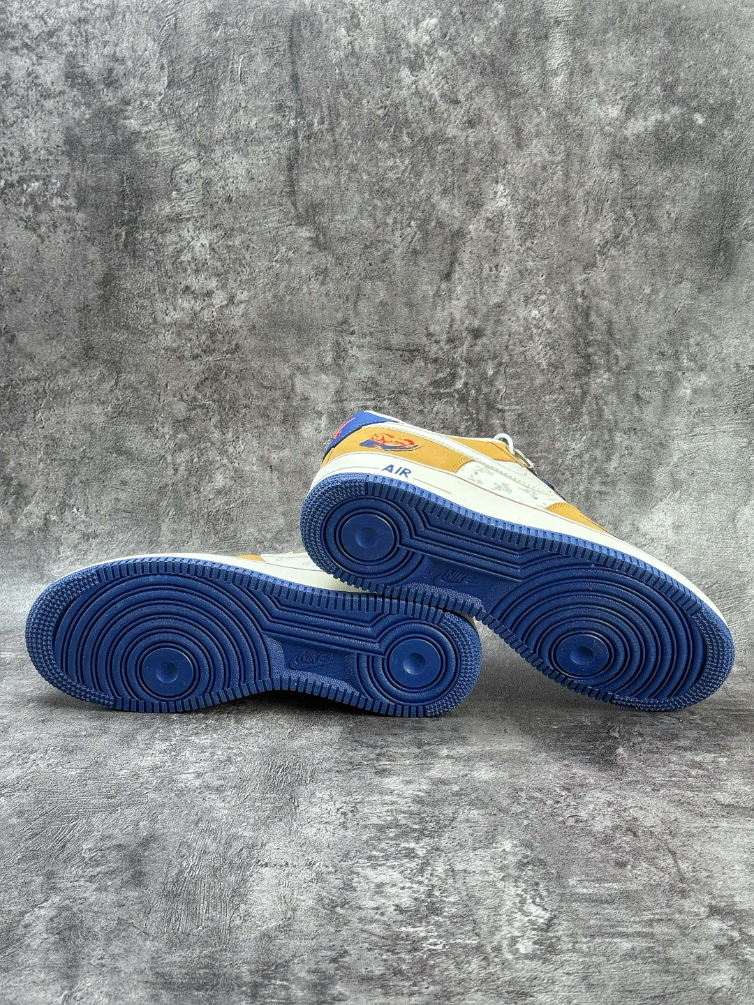 Nike Air Force 1 Low 07 马年限定 棕白蓝小勾 NH0601-505 Nike Air Force 1 Low 07 马年限定 棕白蓝小勾 NH0601-505