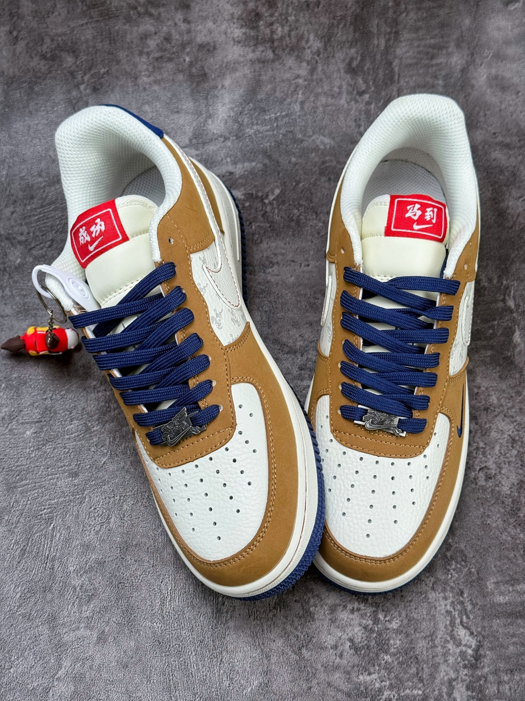 Nike Air Force 1 Low 07 马年限定 棕白蓝小勾 NH0601-505 Nike Air Force 1 Low 07 马年限定 棕白蓝小勾 NH0601-505