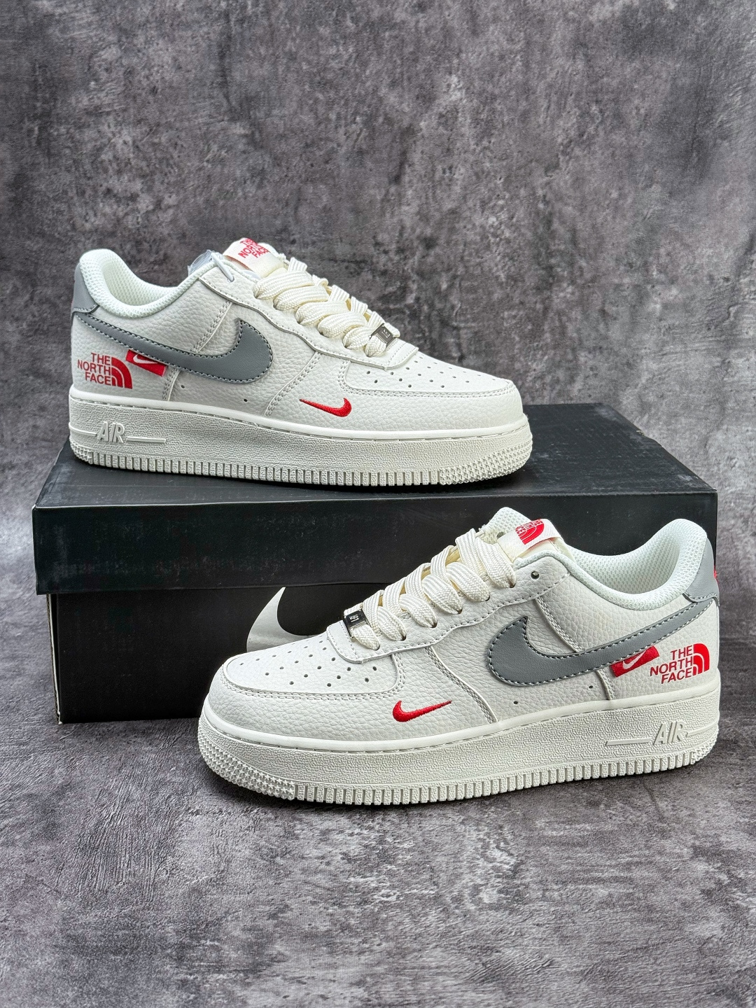 Nike Air Force 1 Low 07 x The North Face 白灰小勾 MM3399-802 Nike Air Force 1 Low 07 x The North Face 白灰小勾 MM3399-802