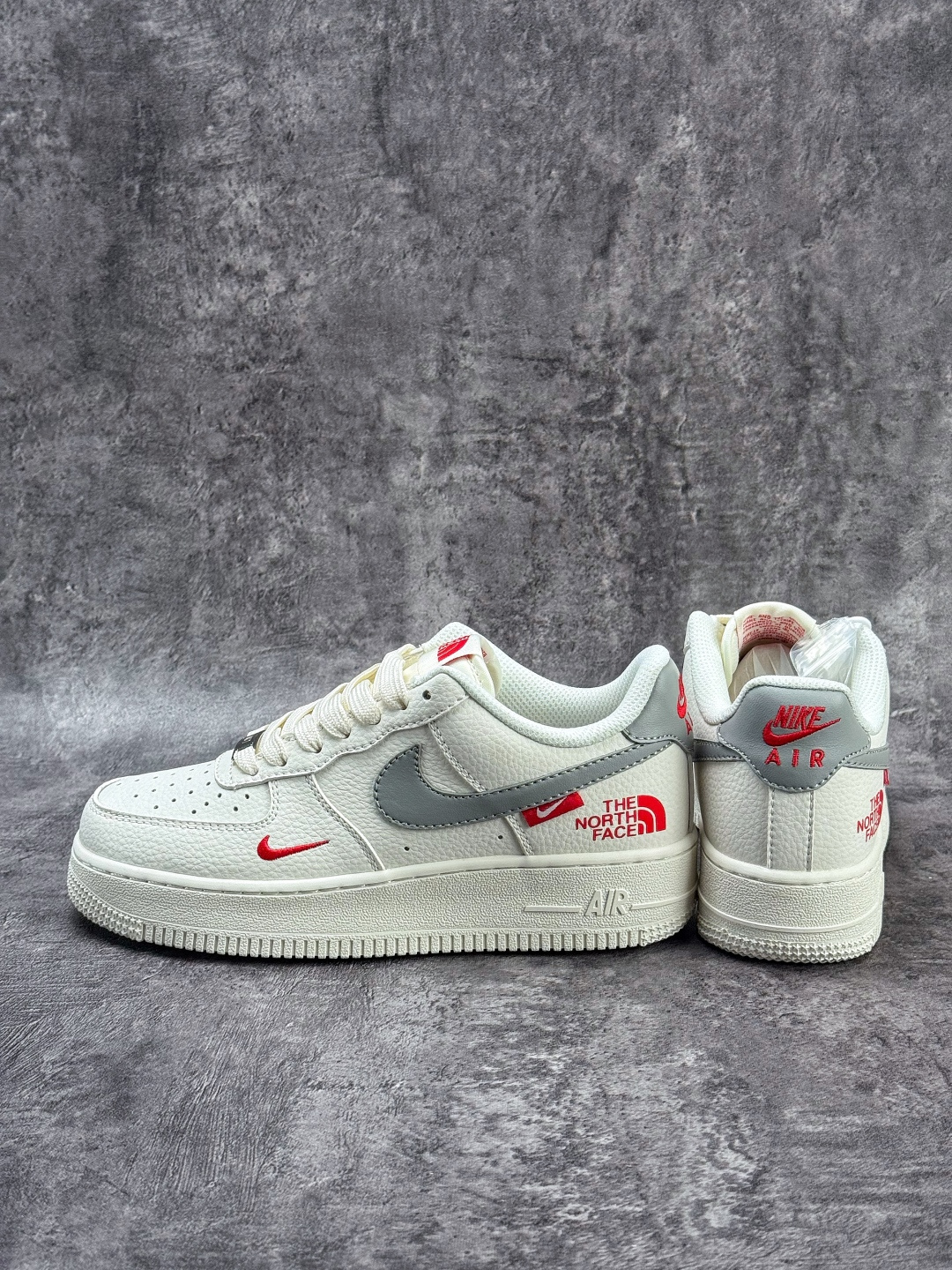 Nike Air Force 1 Low 07 x The North Face 白灰小勾 MM3399-802 Nike Air Force 1 Low 07 x The North Face 白灰小勾 MM3399-802
