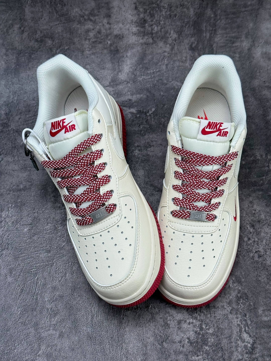 Nike Air Force 1 Low 07 白红三小勾满天星 JP2026-106 Nike Air Force 1 Low 07 白红三小勾满天星 JP2026-106