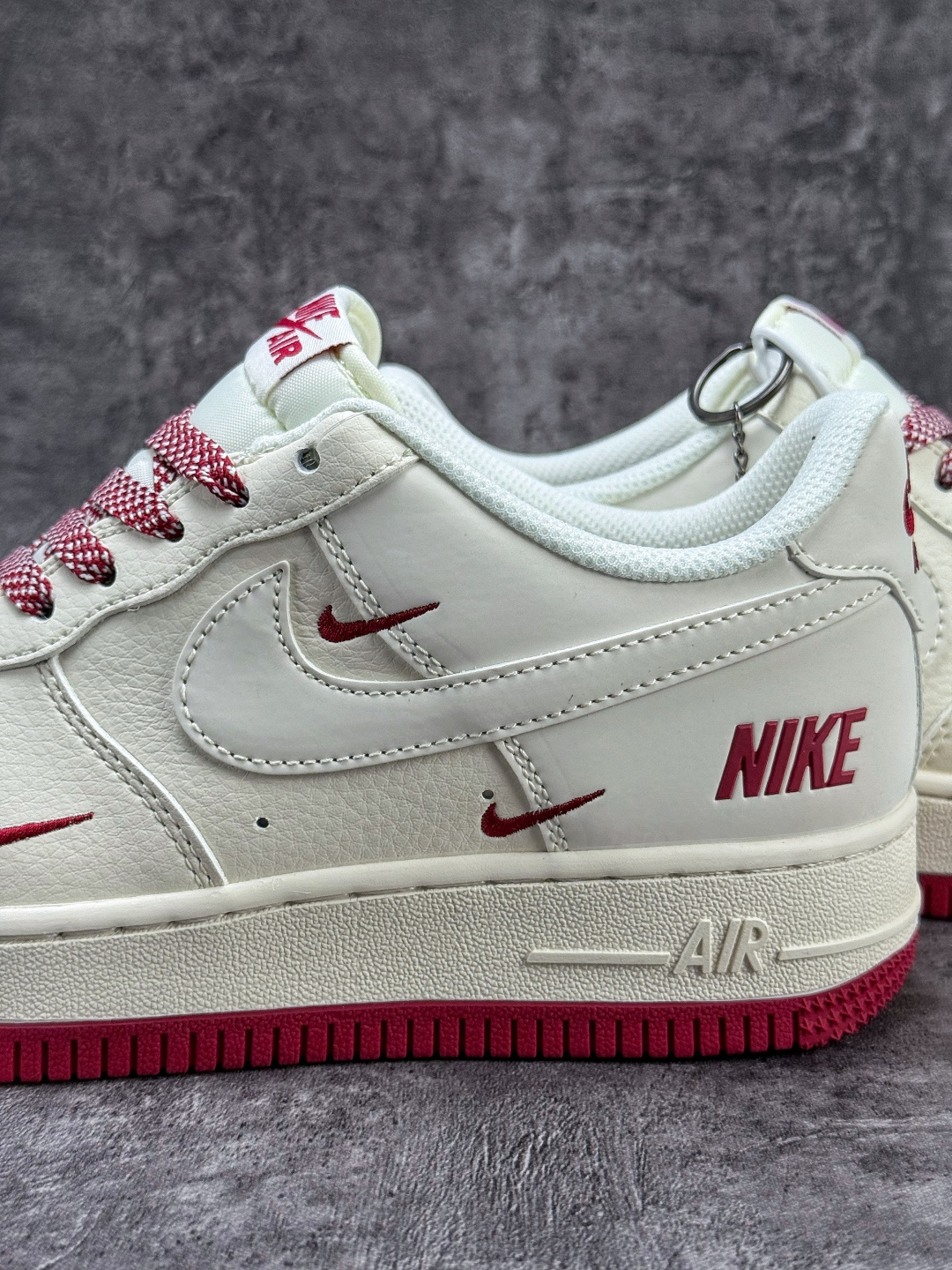 Nike Air Force 1 Low 07 白红三小勾满天星 JP2026-106 Nike Air Force 1 Low 07 白红三小勾满天星 JP2026-106