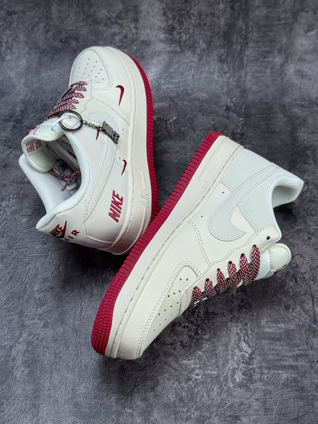 Nike Air Force 1 Low 07 白红三小勾满天星 JP2026-106 Nike Air Force 1 Low 07 白红三小勾满天星 JP2026-106