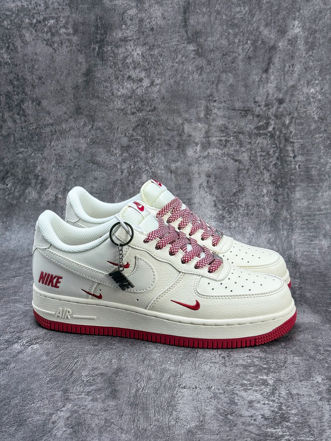 Nike Air Force 1 Low 07 白红三小勾满天星 JP2026-106 Nike Air Force 1 Low 07 白红三小勾满天星 JP2026-106