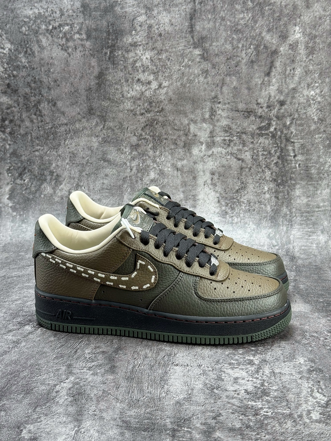 Nike Air Force 1 Low 07 棕绿荔枝纹 IQ1122-320 Nike Air Force 1 Low 07 棕绿荔枝纹 IQ1122-320