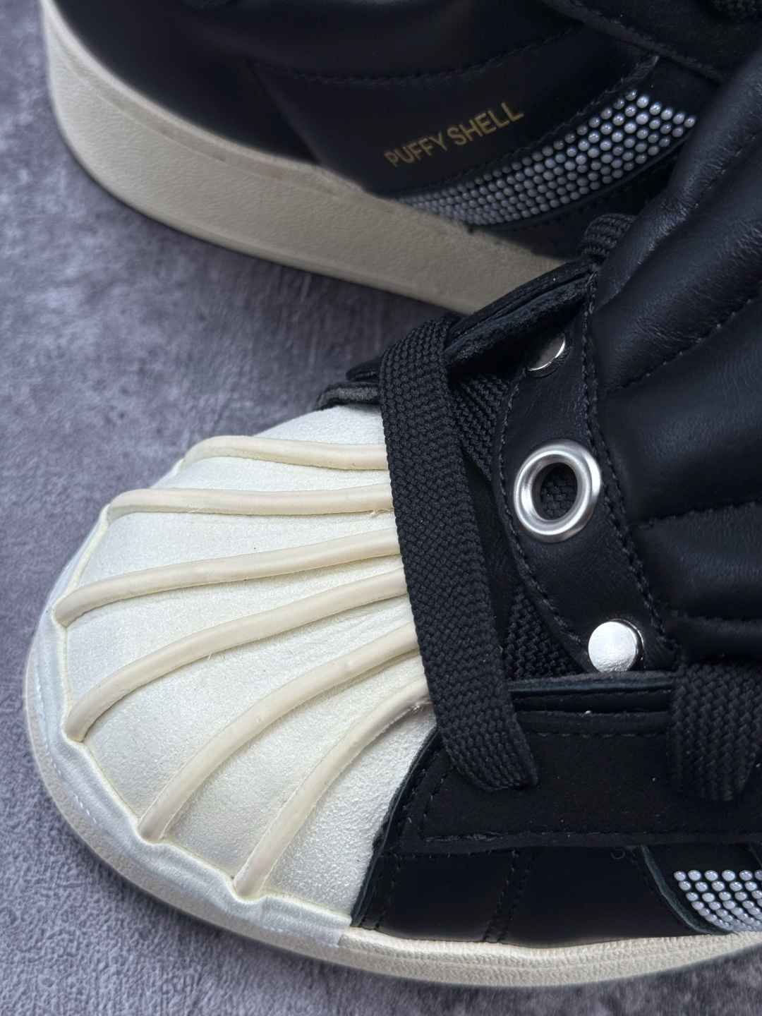 Gali x Adidas Originals Superstar Puffy Shell 联名款 贝壳头厚底休闲板鞋 KJ6976 Gali x Adidas Originals Superstar Puffy Shell 联名款 贝壳头厚底休闲板鞋 KJ6976