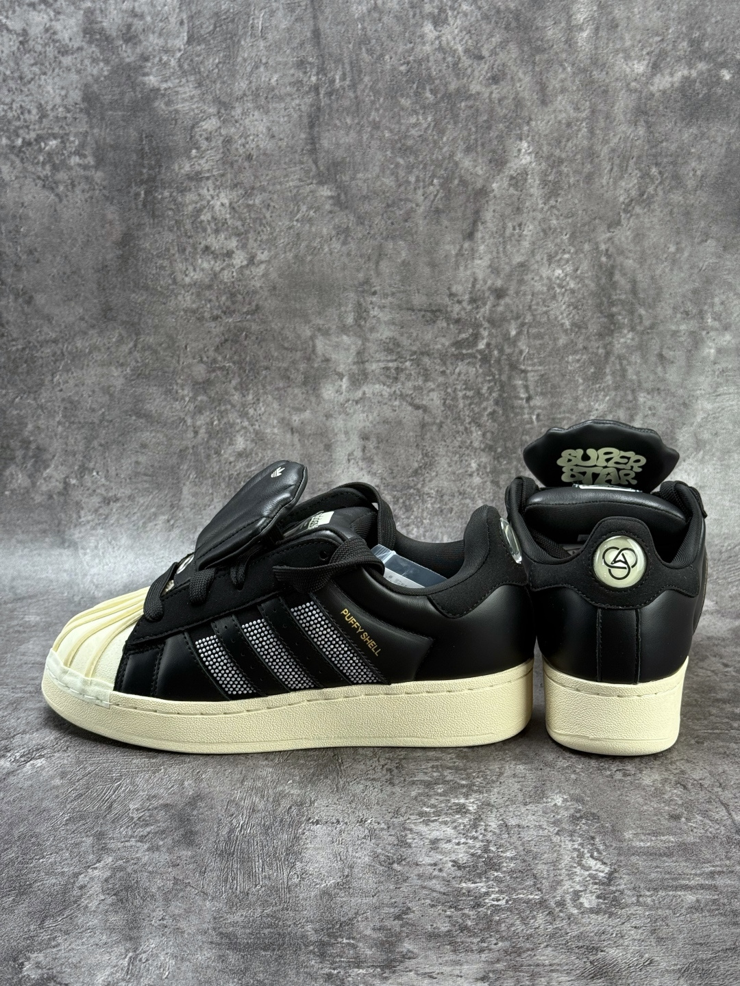 Gali x Adidas Originals Superstar Puffy Shell 联名款 贝壳头厚底休闲板鞋 KJ6976 Gali x Adidas Originals Superstar Puffy Shell 联名款 贝壳头厚底休闲板鞋 KJ6976