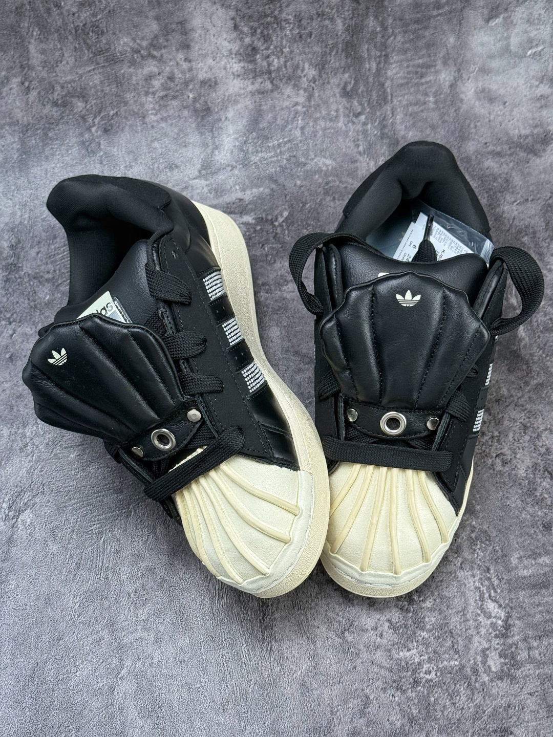 Gali x Adidas Originals Superstar Puffy Shell 联名款 贝壳头厚底休闲板鞋 KJ6976 Gali x Adidas Originals Superstar Puffy Shell 联名款 贝壳头厚底休闲板鞋 KJ6976