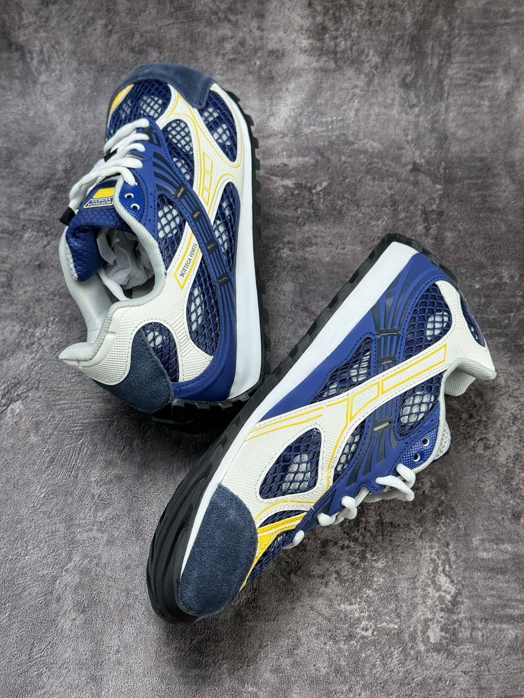 意大利奢侈品牌-宝缇嘉/葆蝶家-Bottega Veneta Orbit Lace-up Low Sneakers 轨道系列系带低帮透气舒适休闲运动鞋 意大利奢侈品牌-宝缇嘉/葆蝶家-Bottega Veneta Orbit Lace-up Low Sneakers 轨道系列系带低帮透气舒适休闲运动鞋