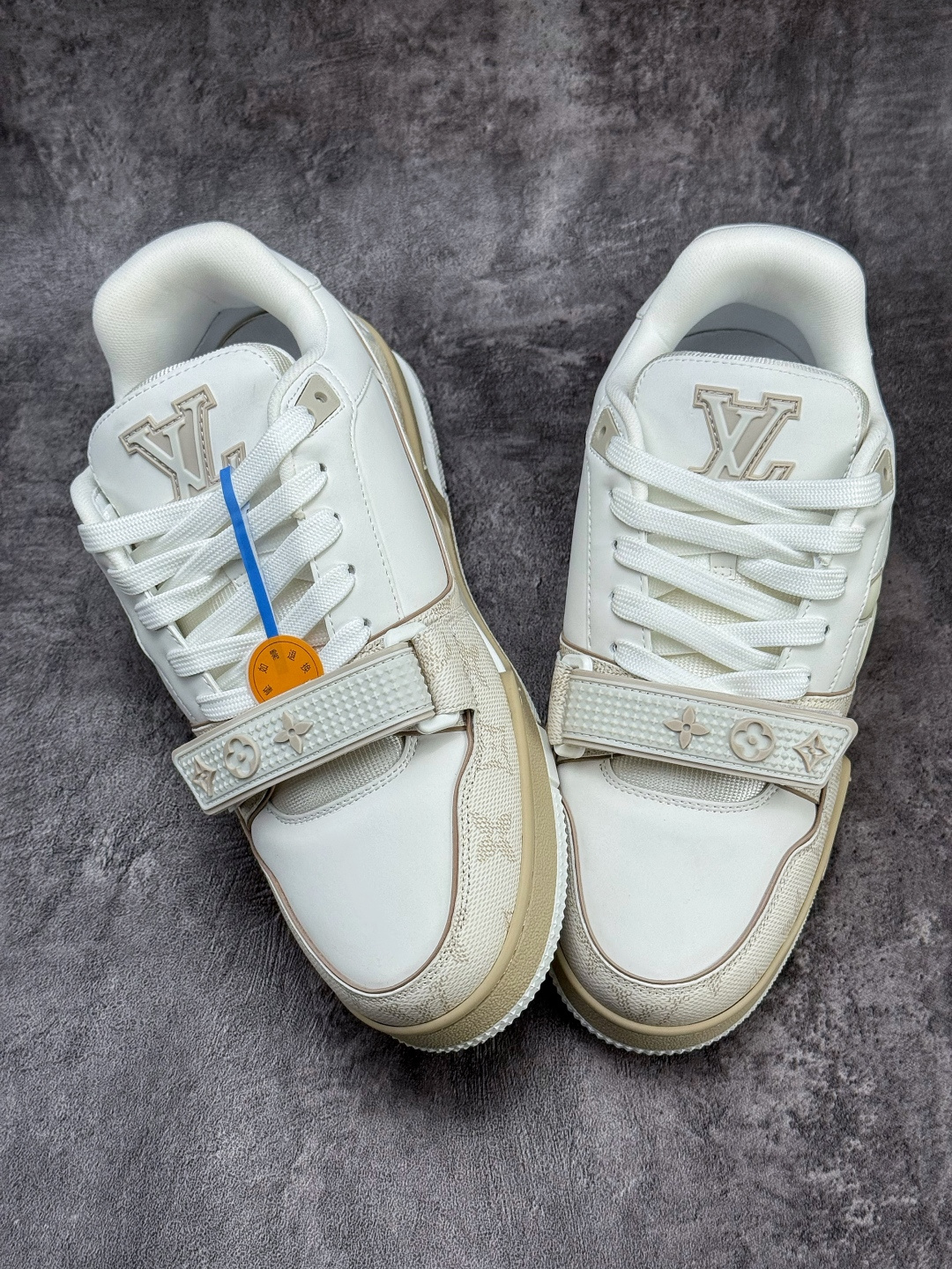 YS广奢高端货 LOUIS VUITTON 路易威登 LV Trainer 休闲板鞋 YS广奢高端货 LOUIS VUITTON 路易威登 LV Trainer 休闲板鞋