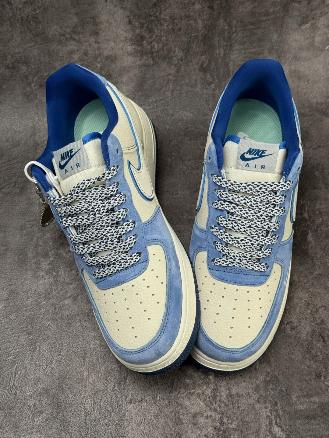 Nike Air Force 1 Low 07 x Stussy 蓝白小勾满天星 SY1388-020 Nike Air Force 1 Low 07 x Stussy 蓝白小勾满天星 SY1388-020