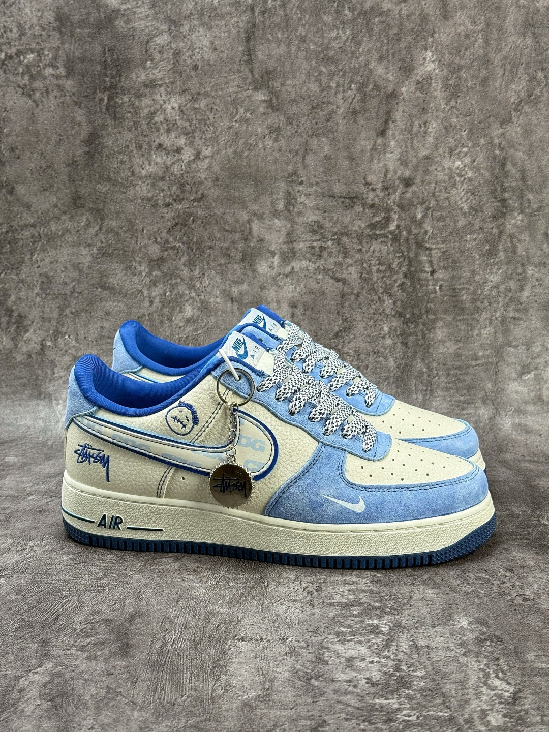 Nike Air Force 1 Low 07 x Stussy 蓝白小勾满天星 SY1388-020 Nike Air Force 1 Low 07 x Stussy 蓝白小勾满天星 SY1388-020
