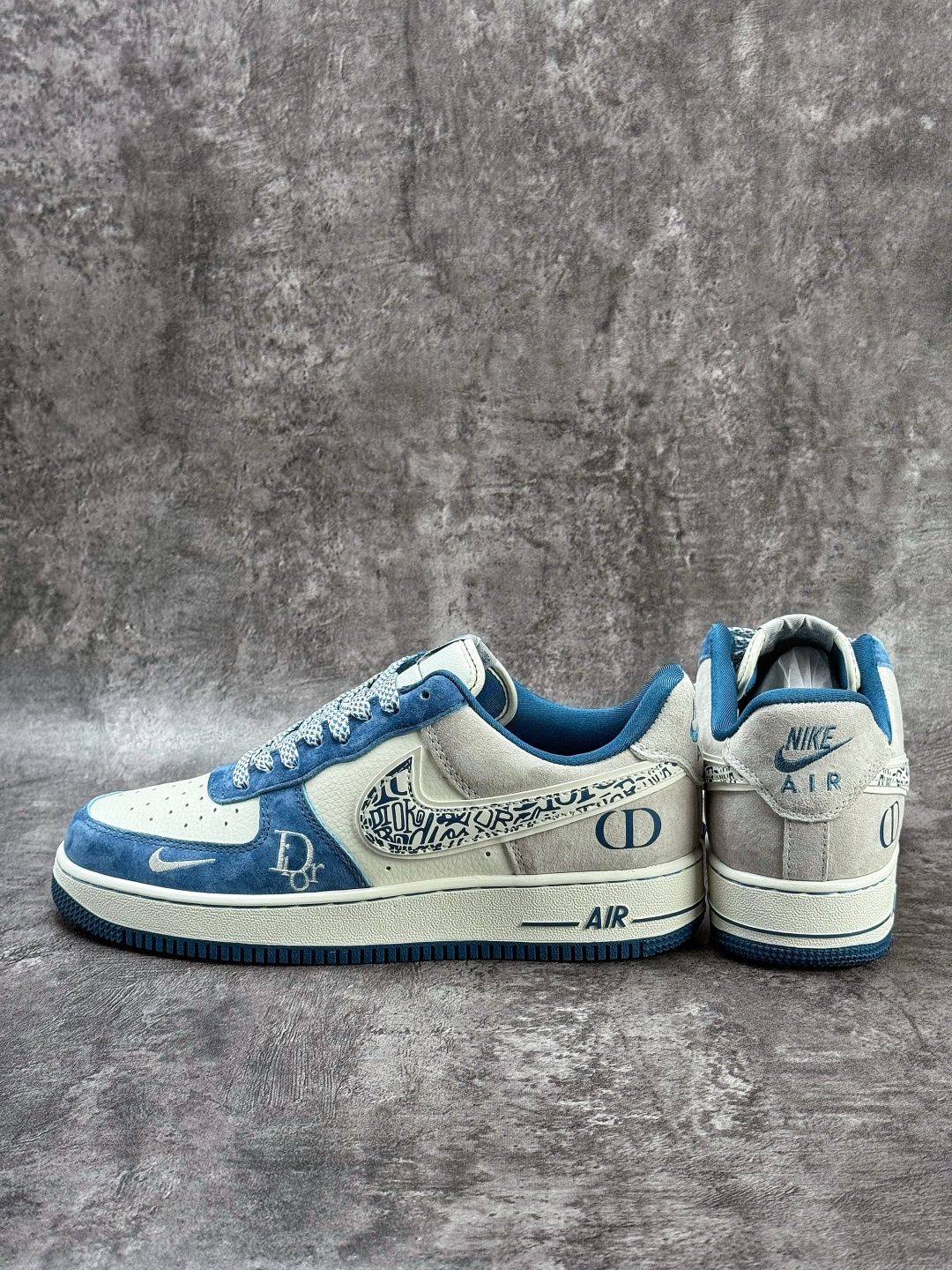 Nike Air Force 1 Low 07 x DIOR 蓝白小勾满天星 SS1979-010 Nike Air Force 1 Low 07 x DIOR 蓝白小勾满天星 SS1979-010