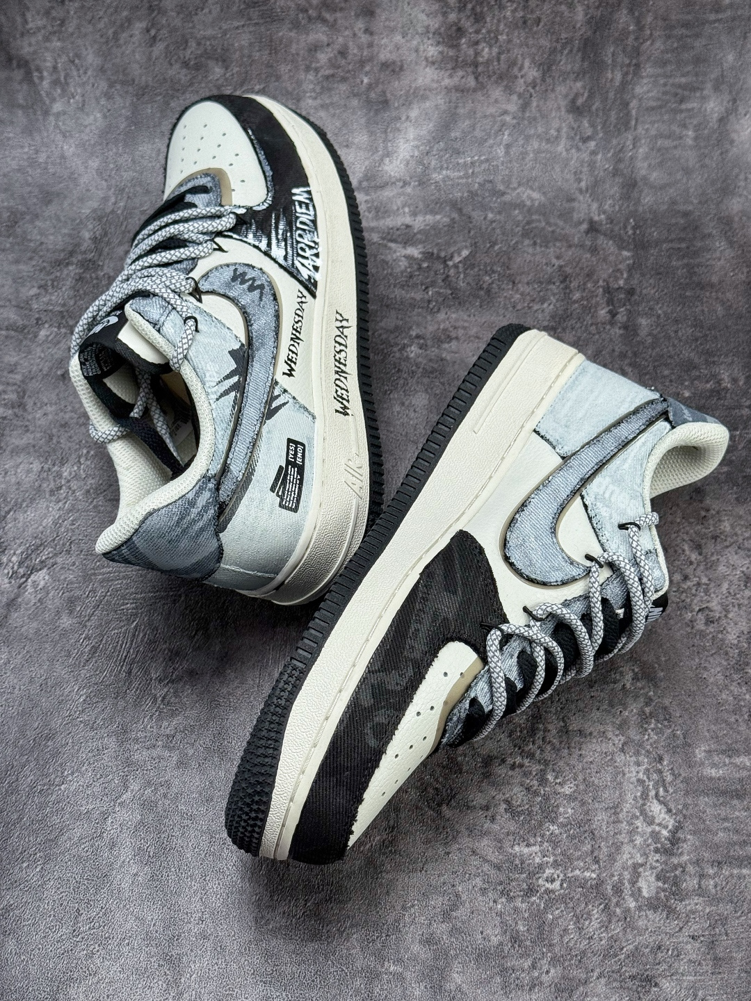 Nike Air Force 1 Low 07 黑白牛仔补丁 FB0607-110 Nike Air Force 1 Low 07 黑白牛仔补丁 FB0607-110