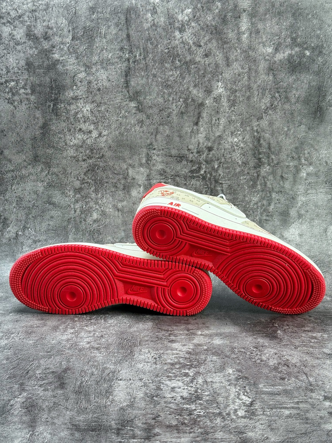 Nike Air Force 1 Low 07 马年限定 米白红小勾 NH0601-502 Nike Air Force 1 Low 07 马年限定 米白红小勾 NH0601-502
