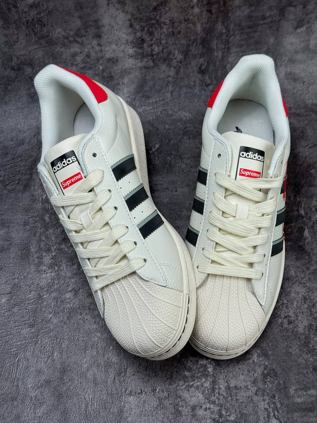 adidas Gazelle INdoor W 马年限定 定制贝壳头 JX8905 adidas Gazelle INdoor W 马年限定 定制贝壳头 JX8905