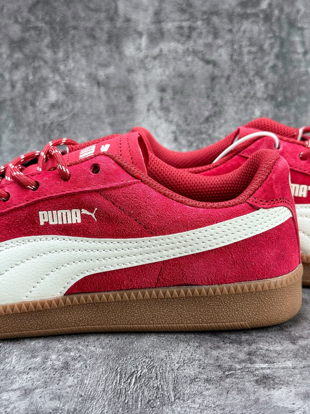 彪马Rose x Puma Speedcat 联名款 极速赛车系列彪马低帮生活休闲鞋 406756-04-High Quatity Cheap Brand wholesale wholesaler seller Clothes Bags handbags Sneakers Top Fashion Clothing Shoes from China Factory Chinese suppliers best Quality Beautiful Price 彪马Rose x Puma Speedcat 联名款 极速赛车系列彪马低帮生活休闲鞋 406756-04
