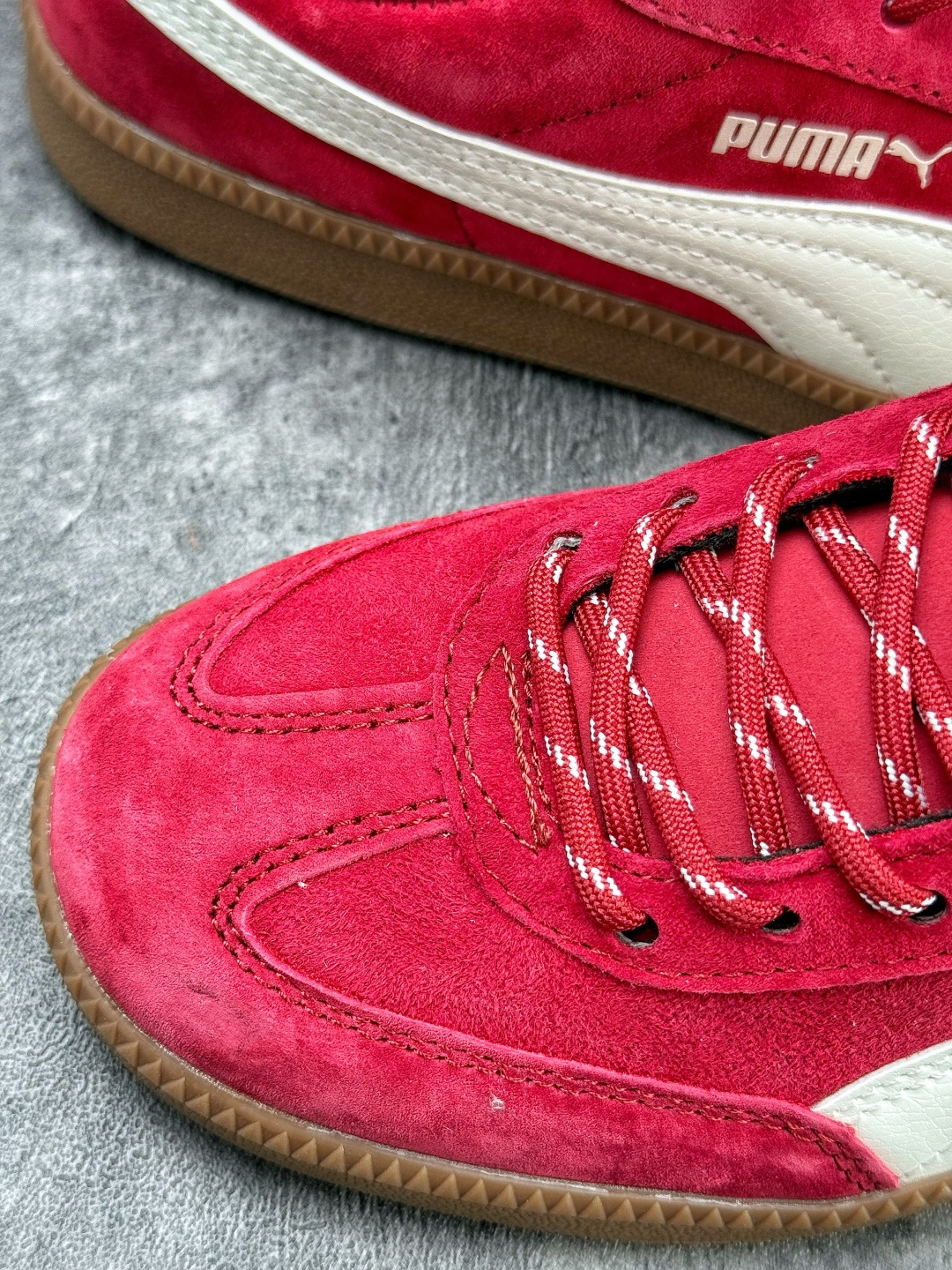 彪马Rose x Puma Speedcat 联名款 极速赛车系列彪马低帮生活休闲鞋 406756-04-High Quatity Cheap Brand wholesale wholesaler seller Clothes Bags handbags Sneakers Top Fashion Clothing Shoes from China Factory Chinese suppliers best Quality Beautiful Price 彪马Rose x Puma Speedcat 联名款 极速赛车系列彪马低帮生活休闲鞋 406756-04