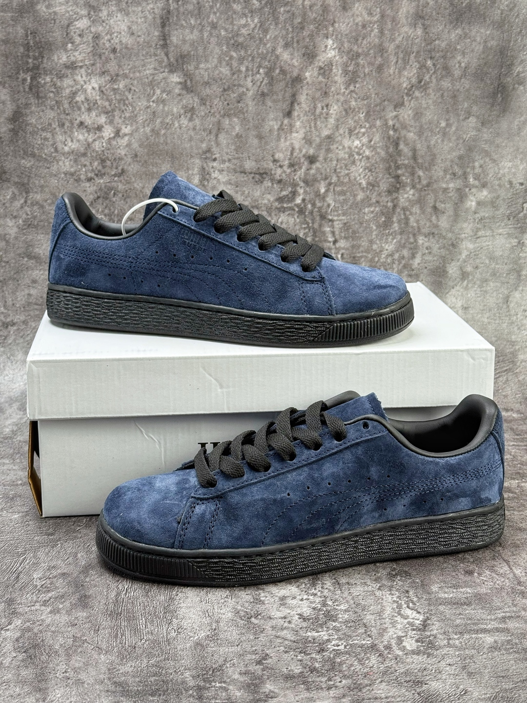 彪马Rose x Puma Speedcat 联名款 极速赛车系列彪马低帮生活休闲鞋 405977-01-High Quatity Cheap Brand wholesale wholesaler seller Clothes Bags handbags Sneakers Top Fashion Clothing Shoes from China Factory Chinese suppliers best Quality Beautiful Price 彪马Rose x Puma Speedcat 联名款 极速赛车系列彪马低帮生活休闲鞋 405977-01