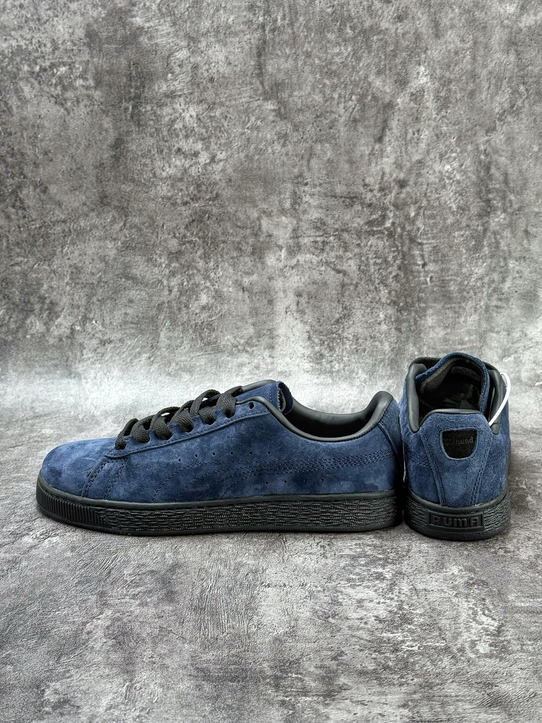彪马Rose x Puma Speedcat 联名款 极速赛车系列彪马低帮生活休闲鞋 405977-01-High Quatity Cheap Brand wholesale wholesaler seller Clothes Bags handbags Sneakers Top Fashion Clothing Shoes from China Factory Chinese suppliers best Quality Beautiful Price 彪马Rose x Puma Speedcat 联名款 极速赛车系列彪马低帮生活休闲鞋 405977-01