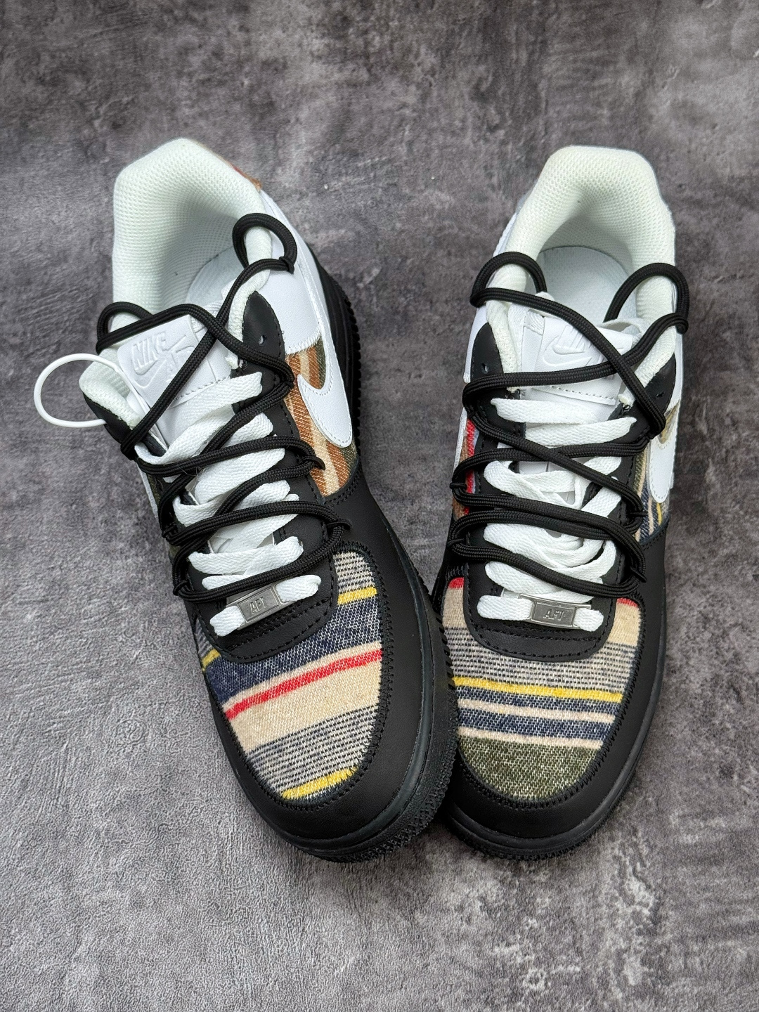 Nike Air Force 1 Low 07 黑白绑带 CW1288-678