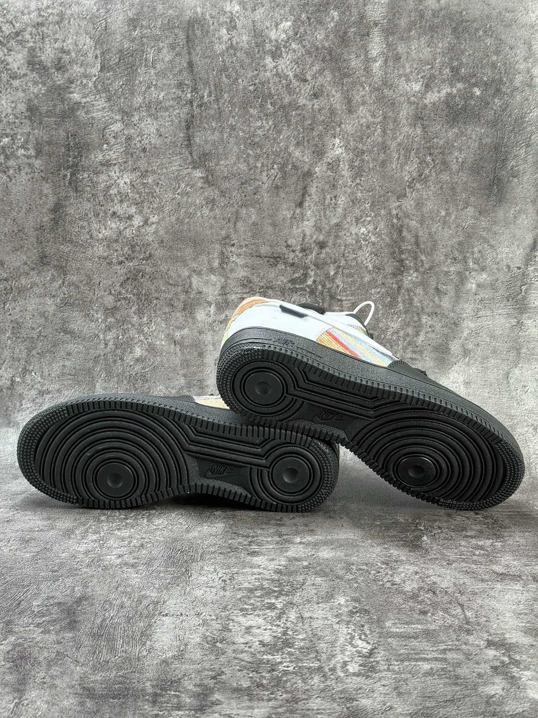 Nike Air Force 1 Low 07 黑白绑带 CW1288-678