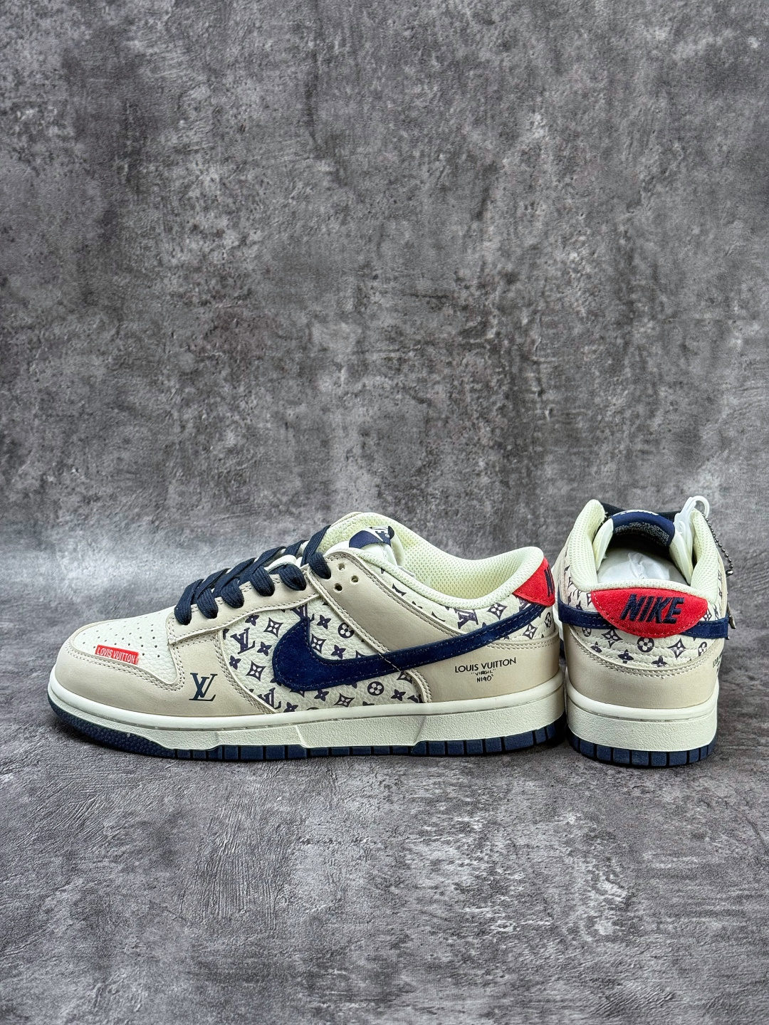 Nike SB Dunk Low x Louis Vuitton 米白蓝 DN3168-020