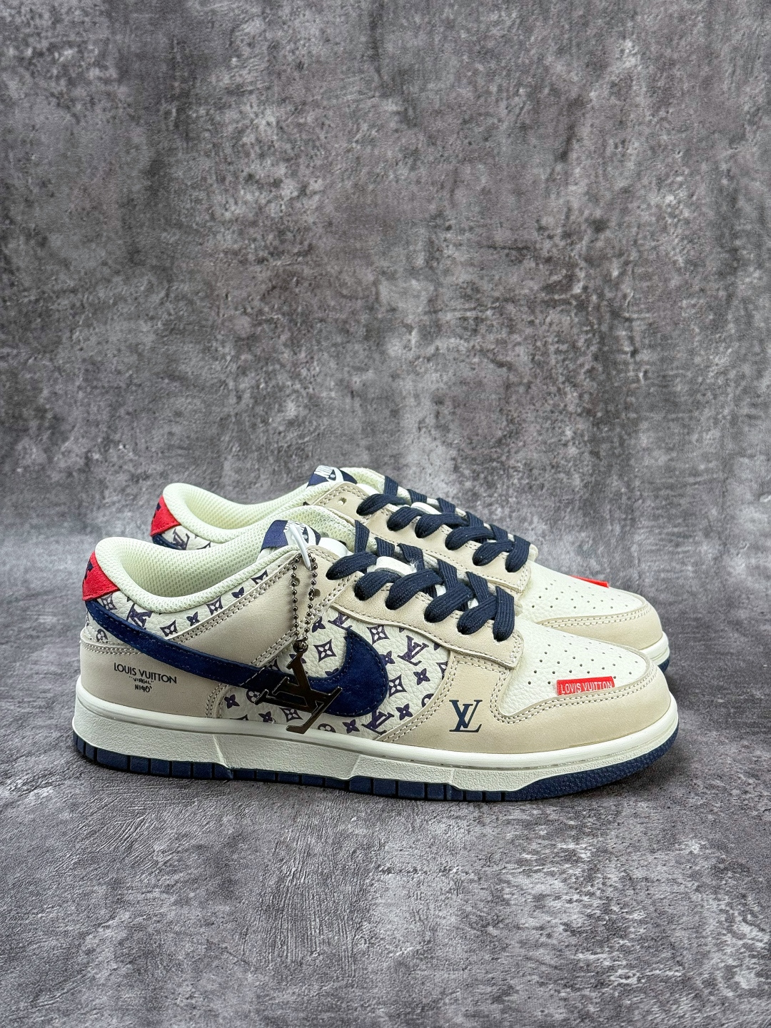 Nike SB Dunk Low x Louis Vuitton 米白蓝 DN3168-020