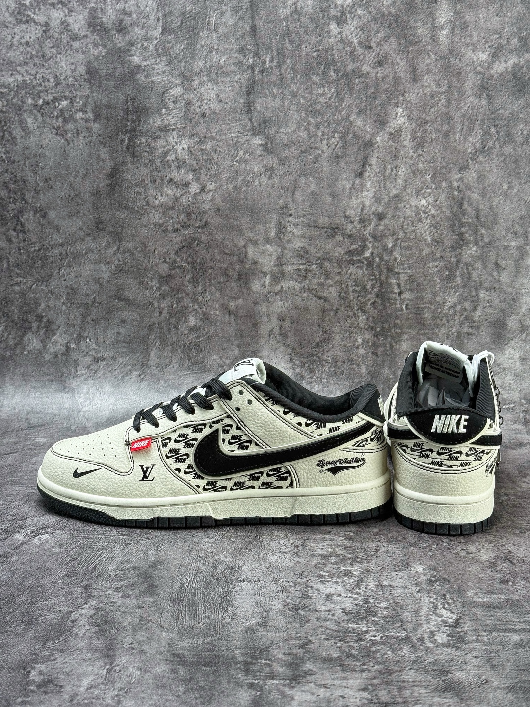 Nike SB Dunk Low x Louis Vuitton 白黑小勾 MN1688-103