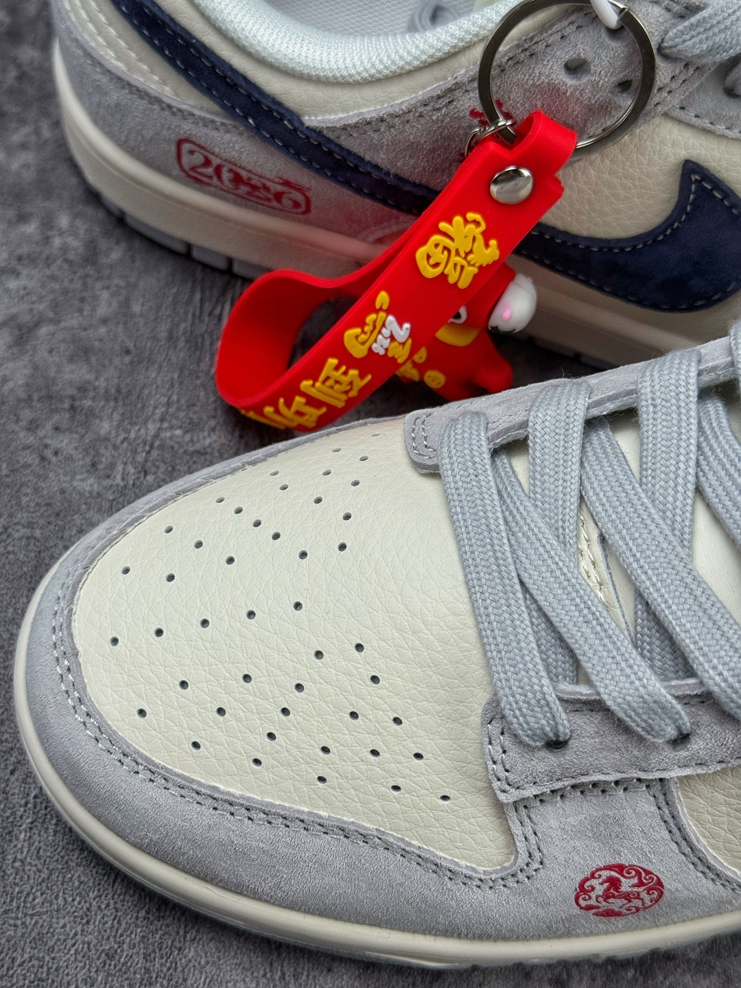 Nike SB Dunk Low 马年限定 灰白蓝 FC1688-255