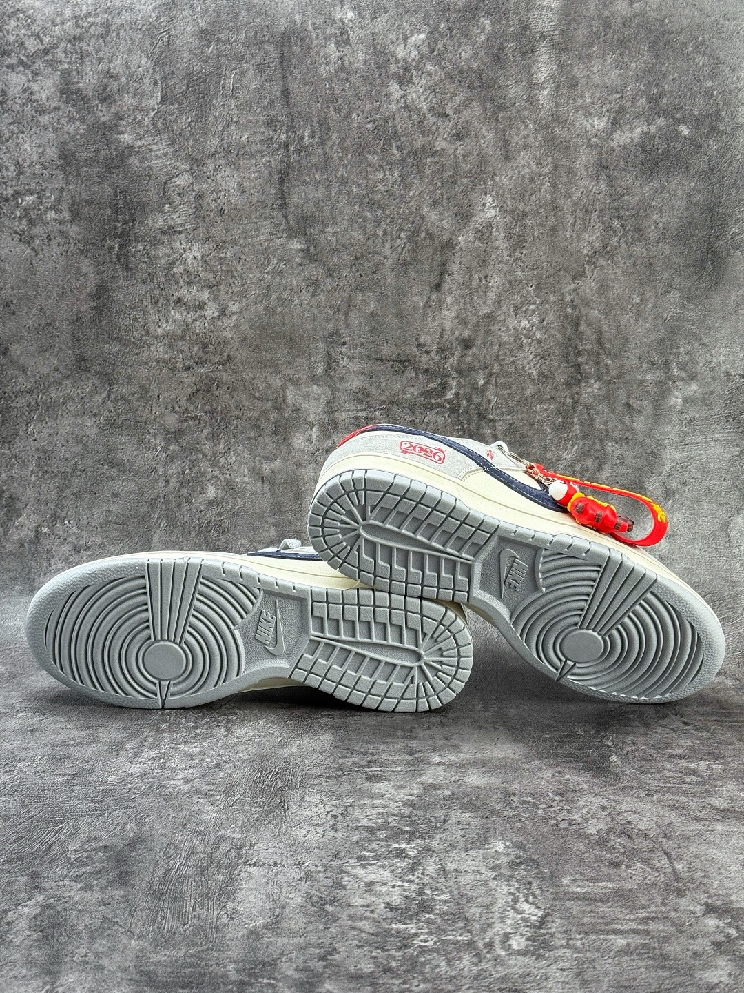 Nike SB Dunk Low 马年限定 灰白蓝 FC1688-255