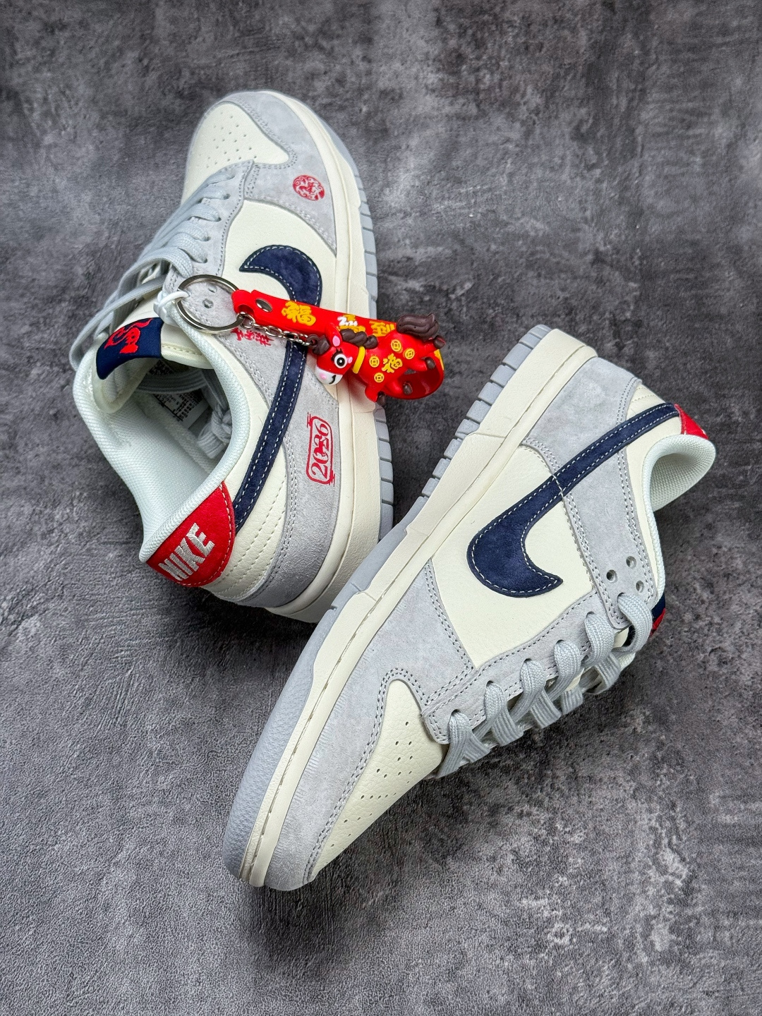 Nike SB Dunk Low 马年限定 灰白蓝 FC1688-255