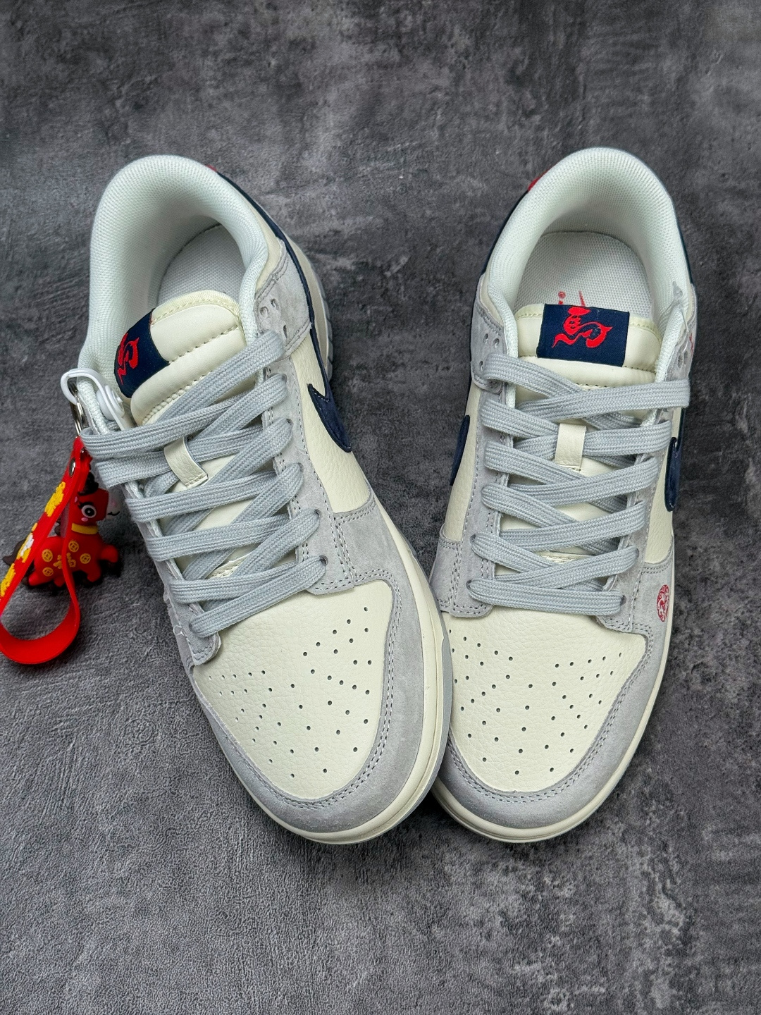 Nike SB Dunk Low 马年限定 灰白蓝 FC1688-255