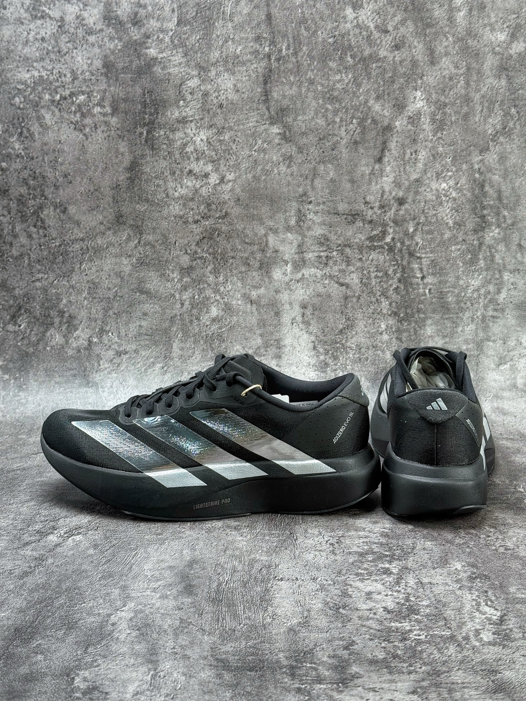 Ad Adizero Evo SL M 轻盈跑鞋 耐磨减震专业跑步鞋 KJ9663