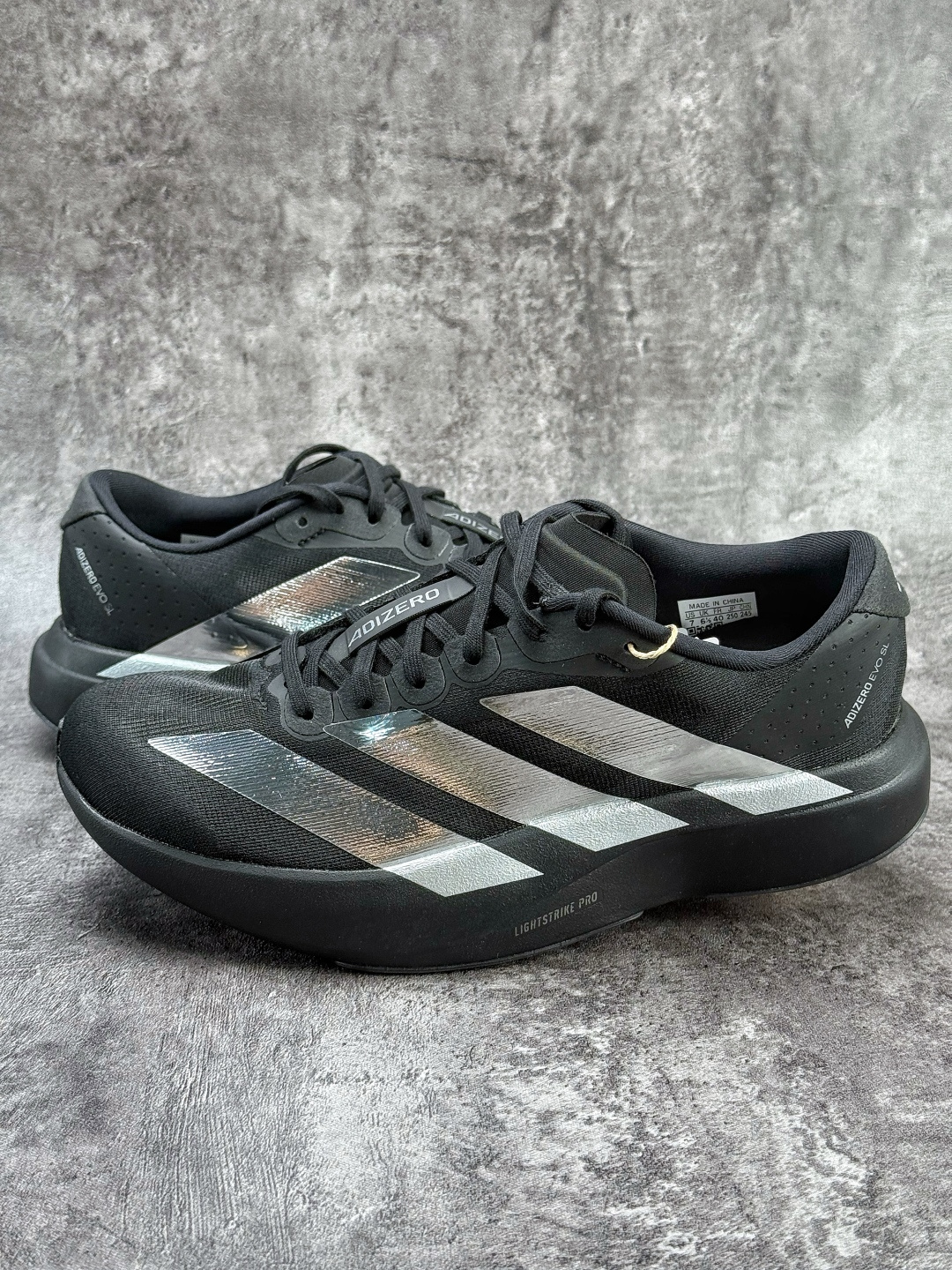 Ad Adizero Evo SL M 轻盈跑鞋 耐磨减震专业跑步鞋 KJ9663