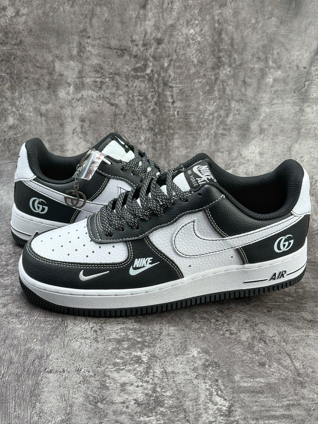 Nike Air Force 1 Low 07 x GUCCI 黑白双小勾满天星 DD1982-340
